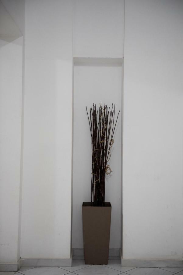 Violet #Colony_White_Tower Apartment Tesalonika Bagian luar foto