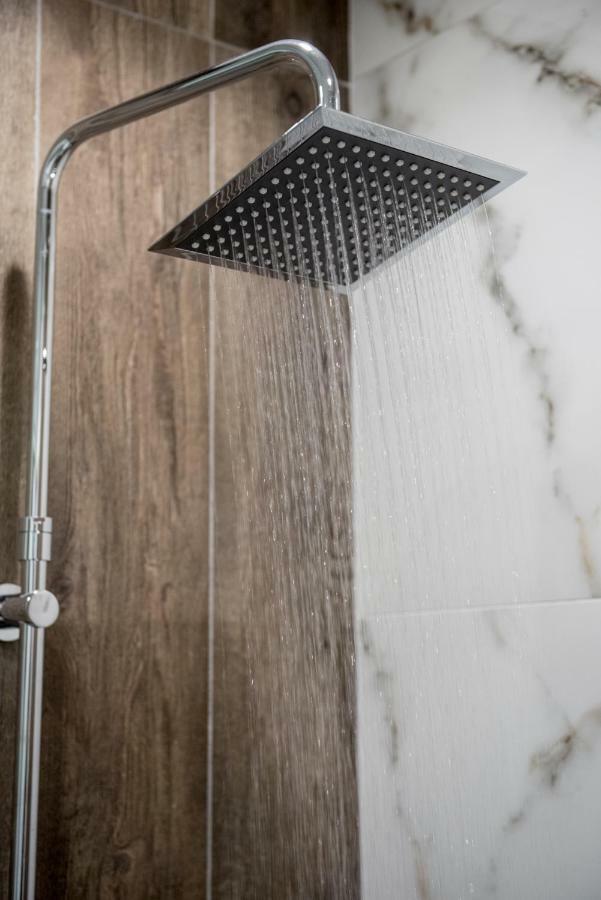 Violet #Colony_White_Tower Apartment Tesalonika Bagian luar foto