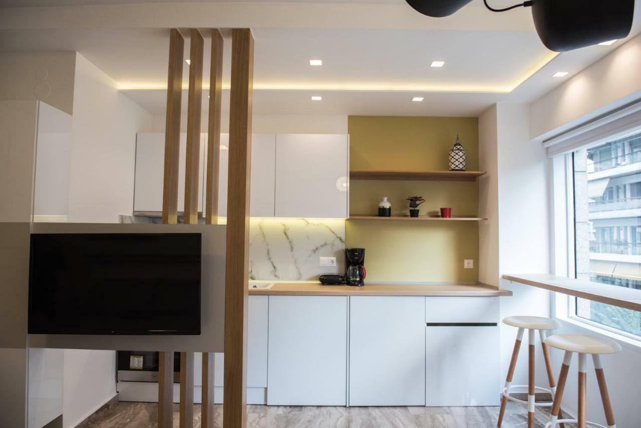 Violet #Colony_White_Tower Apartment Tesalonika Bagian luar foto