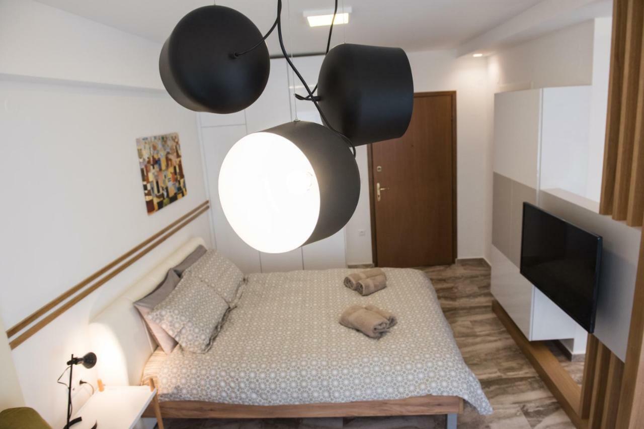 Violet #Colony_White_Tower Apartment Tesalonika Bagian luar foto